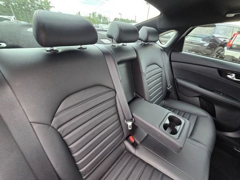 Used 2024 Kia Forte GT w/ GT2 Package FWD image 15
