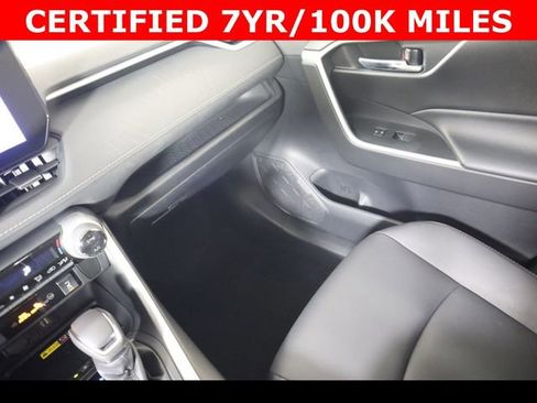 Used 2023 Toyota RAV4 XLE Premium image 20
