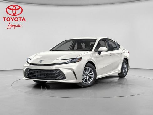 New 2026 Toyota Camry XLE w/ Convenience Package FWD image 1