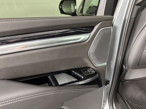 New 2025 Cadillac Escalade Sport w/ Touring Package image 37