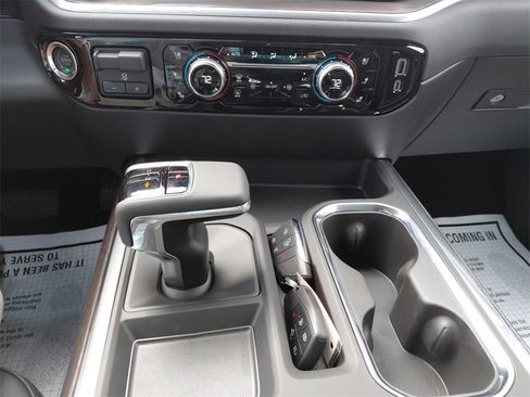 New 2026 GMC Sierra 1500 SLT w/ SLT Premium Package image 34