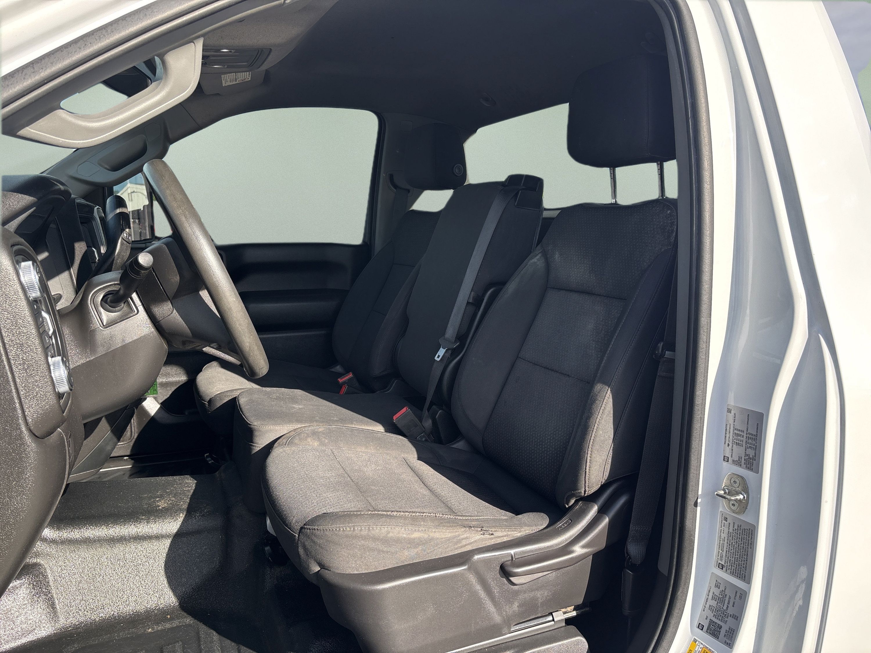 Used 2022 GMC Sierra 2500 Pro w/ Convenience Package AWD/4WD image 11