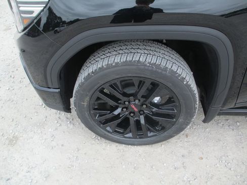 New 2026 GMC Sierra 1500 Denali AWD/4WD image 13