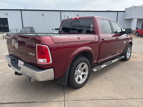 Used 2017 RAM 1500 Laramie w/ Convenience Group image 5