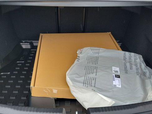 New 2026 Mercedes-Benz C 300 Sedan image 8