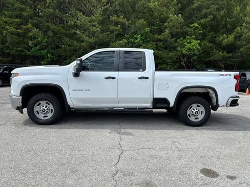 Used 2020 Chevrolet Silverado 2500 W/T w/ WT Safety Package AWD/4WD image 3