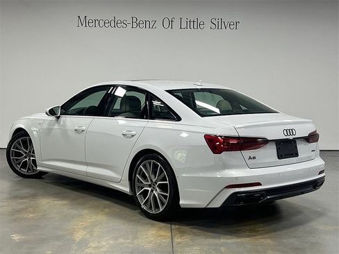 Used 2022 Audi A6 Premium Plus image 3