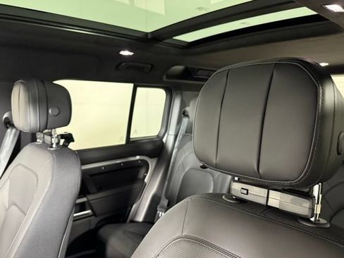 New 2026 Land Rover Defender 110 X AWD/4WD image 13