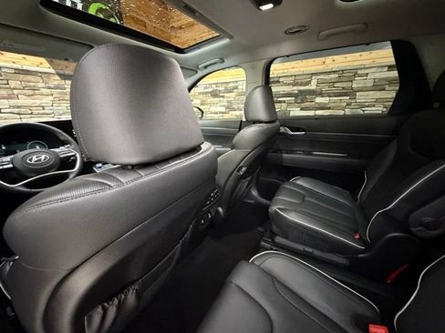 Used 2024 Hyundai Palisade Limited AWD/4WD image 36