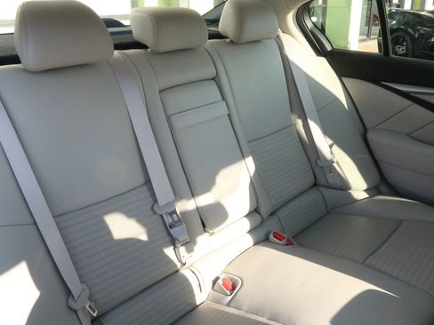 Used 2018 INFINITI Q50 Sport w/ Proactive Package image 24