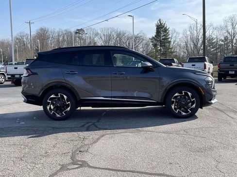 Used 2025 Kia Sportage SX image 6