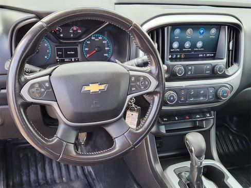 Used 2022 Chevrolet Colorado LT w/ Fleet Safety Package image 34
