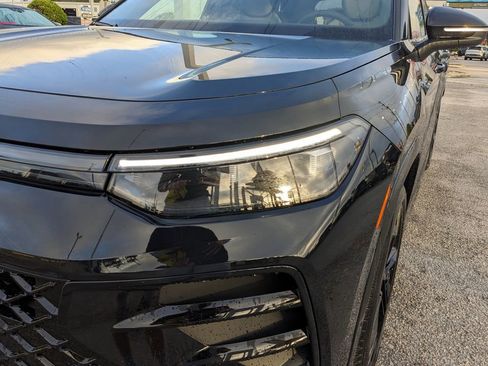 New 2026 Volkswagen Tiguan SE R-Line image 26