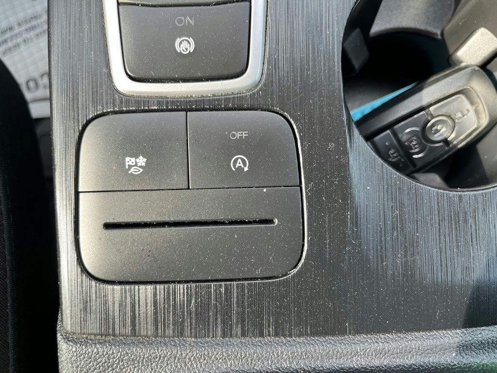 Used 2023 Ford Escape Active AWD/4WD image 14