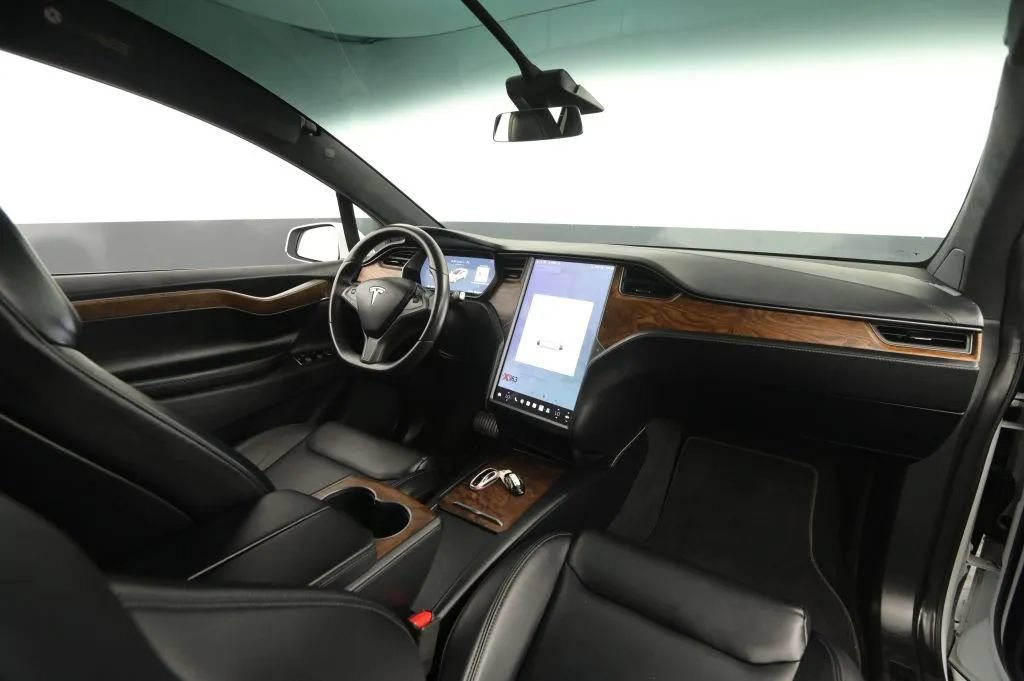 Used 2020 Tesla Model X Long Range AWD/4WD image 43