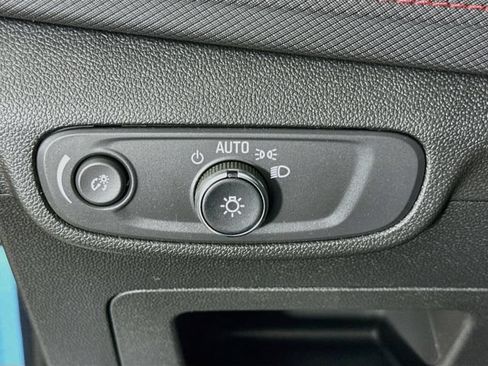 Used 2026 Chevrolet TrailBlazer RS w/ Convenience Package FWD image 10