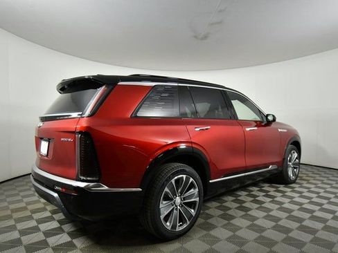 New 2026 Cadillac Vistiq Luxury w/ LPO, Floor Liner Package image 5