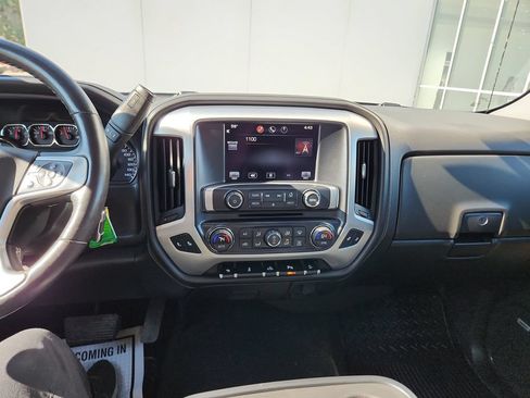 Used 2014 GMC Sierra 1500 SLT w/ SLT Crew Cab Value Package AWD/4WD image 25