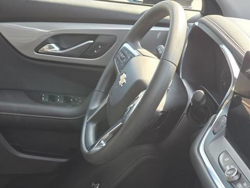 Certified 2024 Chevrolet Blazer LT w/ Convenience Package FWD image 28