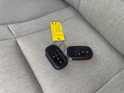 Used 2024 Honda Accord EX image 33