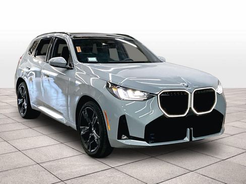 Used 2026 BMW X3 xDrive30i w/ M Sport Package AWD/4WD image 2