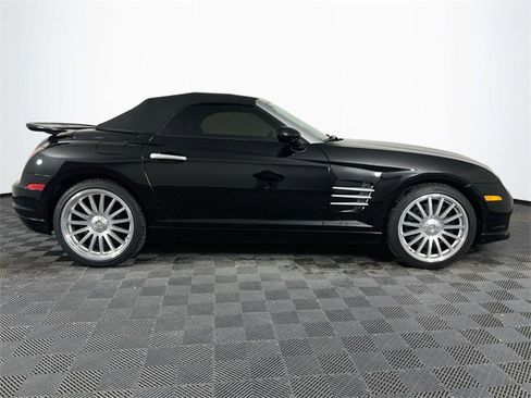 Used 2005 Chrysler Crossfire SRT-6 image 7