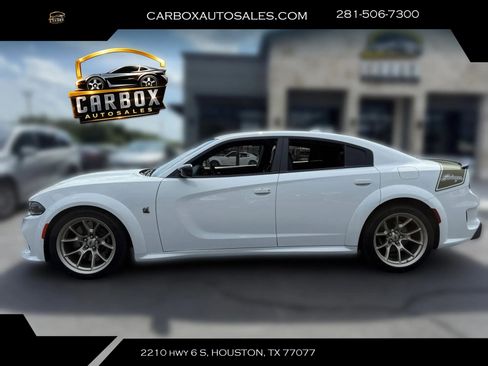 Used 2023 Dodge Charger Scat Pack RWD image 2