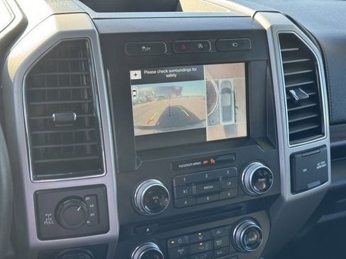 Used 2017 Ford F150 Lariat w/ Equipment Group 502A Luxury image 28