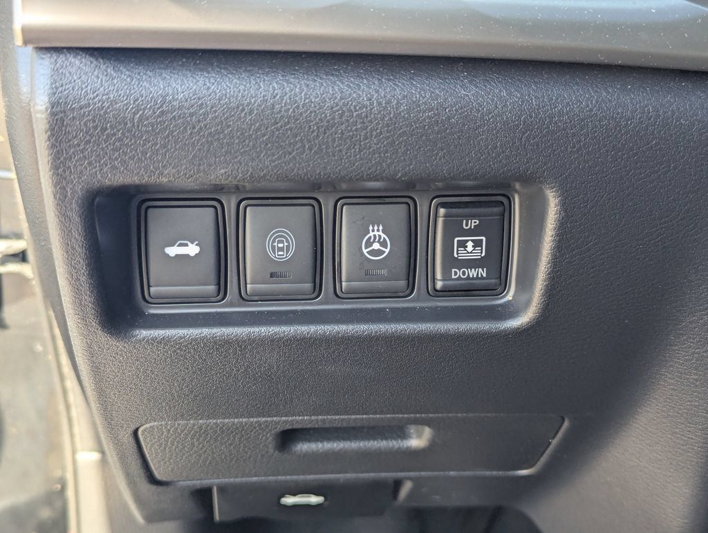 Used 2019 Nissan Maxima Platinum w/ Reserve Package FWD image 24