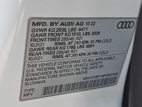 Used 2023 Audi Q8 Prestige image 41