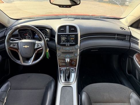 Used 2013 Chevrolet Malibu LT image 19