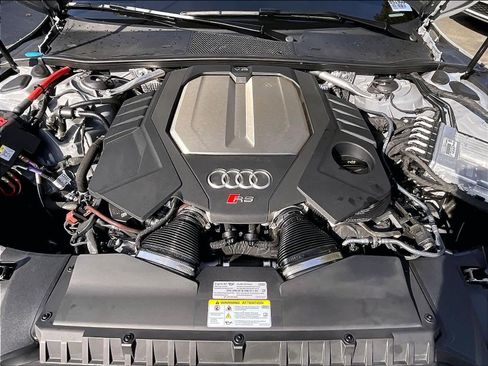 Used 2025 Audi RS 7 Performance image 12