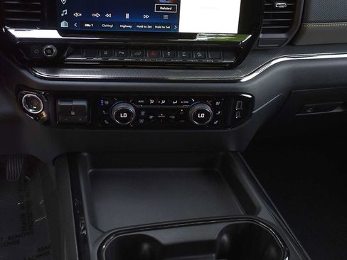 New 2026 Chevrolet Silverado 2500 ZR2 w/ LPO, Dark Essentials Package AWD/4WD image 17