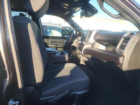 Used 2025 RAM 2500 Big Horn AWD/4WD image 11