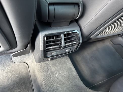 Used 2020 Audi Q3 2.0T Prestige w/ Prestige Package image 38