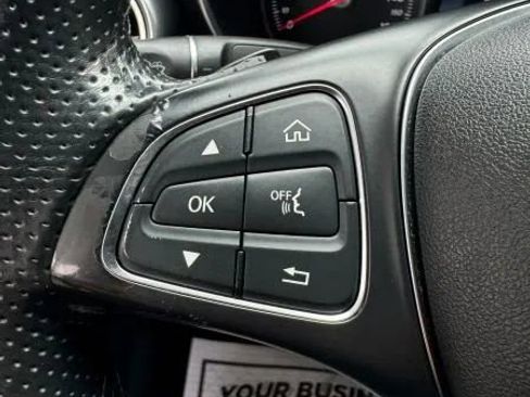 Used 2015 Mercedes-Benz C 300 4MATIC Sedan image 31