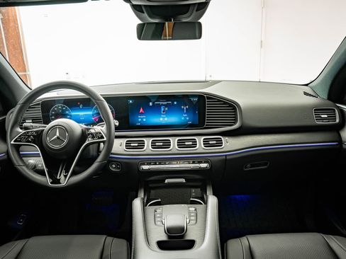Certified 2024 Mercedes-Benz GLE 350 4MATIC image 4