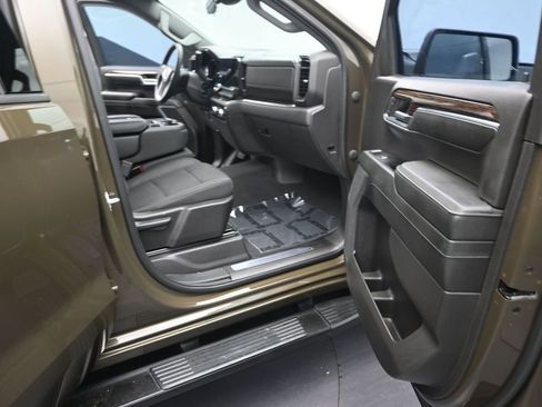 Used 2023 GMC Sierra 1500 Elevation RWD image 14