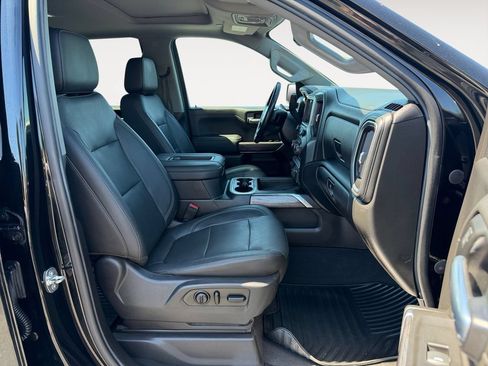 Used 2019 Chevrolet Silverado 1500 LTZ w/ LTZ Premium Package AWD/4WD image 25