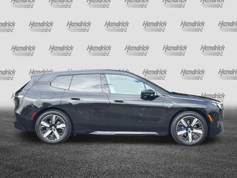 Used 2023 BMW iX xDrive50 w/ Premium Package AWD/4WD image 3