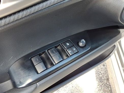 Certified 2025 Toyota Camry SE image 10