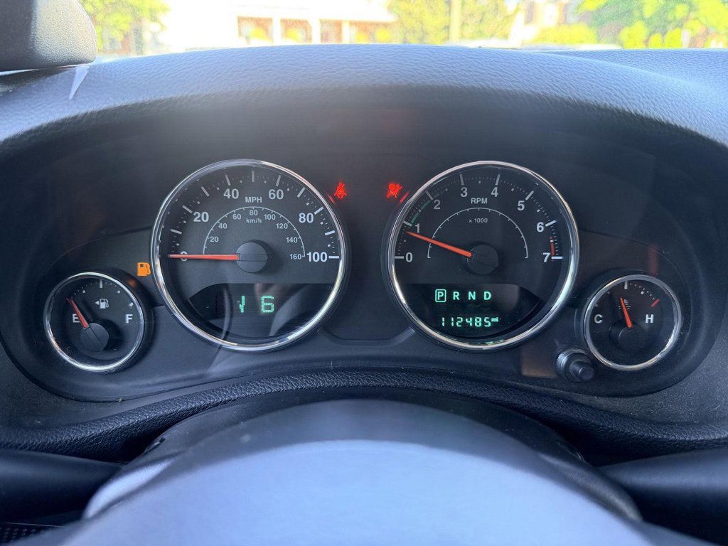 Used 2015 Jeep Wrangler Sport w/ Quick Order Package 24S AWD/4WD image 20