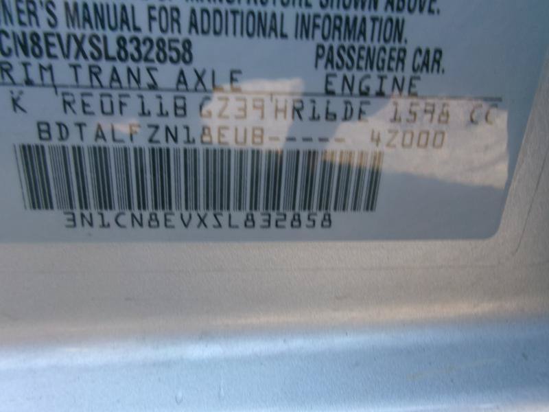 Used 2025 Nissan Versa SV FWD image 15