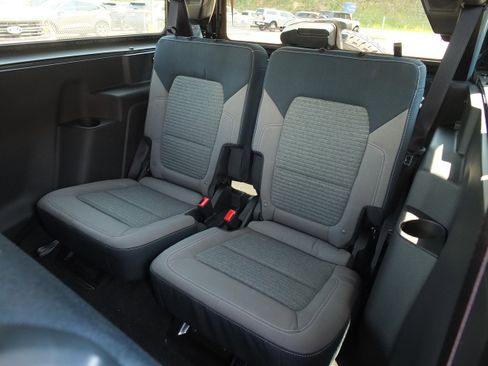 Used 2022 Ford Bronco Outer Banks AWD/4WD image 12