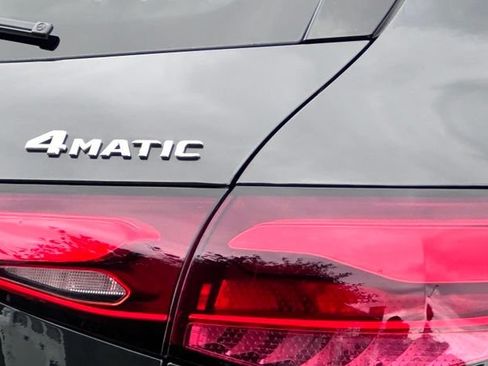 New 2026 Mercedes-Benz GLC 300 4MATIC image 13