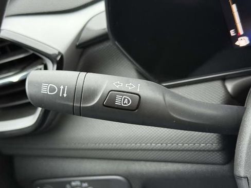 Used 2025 Chevrolet TrailBlazer LT image 18