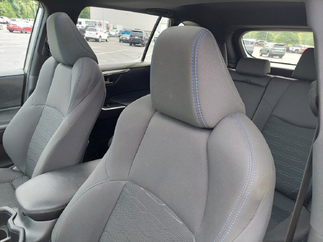 Certified 2023 Toyota RAV4 SE w/ Convenience Package AWD/4WD image 7