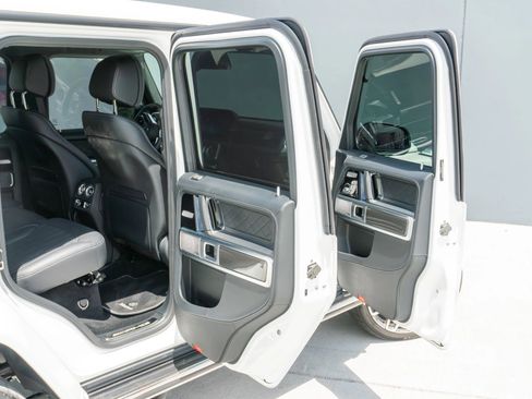Used 2025 Mercedes-Benz G 63 AMG 4MATIC image 66