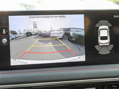 Used 2025 Genesis G70 3.3T Advanced image 28