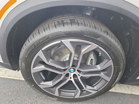 New 2026 BMW X5 xDrive40i image 9